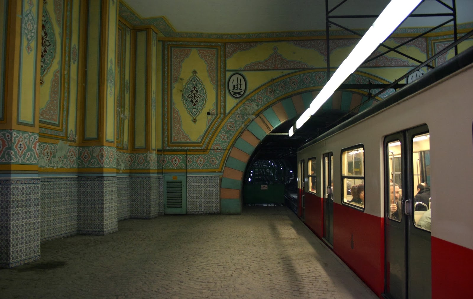 Стамбульский тоннель