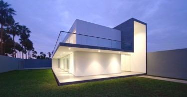 Проект дома от Artadi Architecture