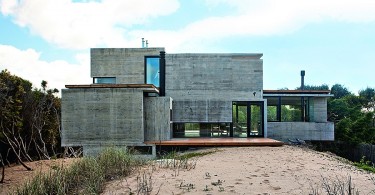 Современный дом из бетона