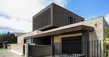 Дом в доме от Andreescu & Gaivoronschi Associated Architects