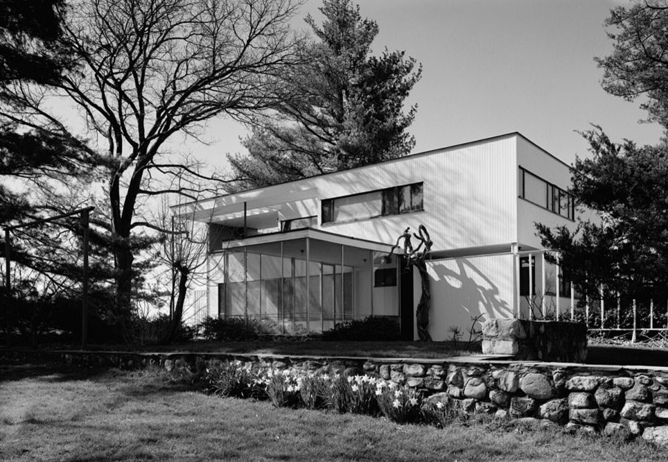 Экстерьер частного дома Gropius House в Массачусетсе