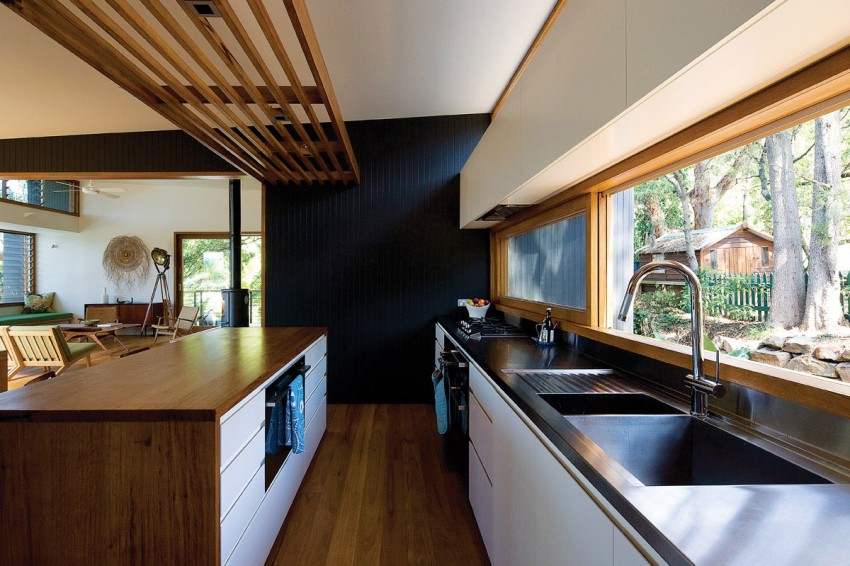 Дизайн интерьера кухни с островом  загородного дома в Австралии