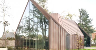 Экстерьер современного дома VDV в Бельгии