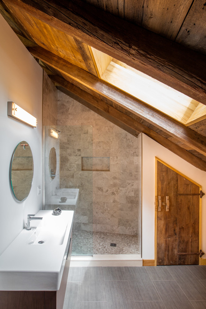 Дизайн гостевого дома в штате Вермонт, США: ванная