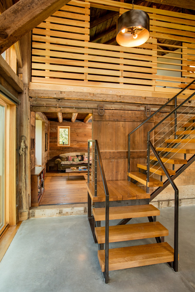 Дизайн гостевого дома в штате Вермонт, США: дощатые перегородки