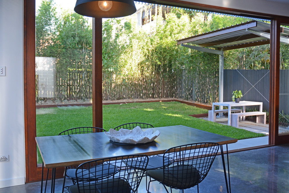 Дизайн интерьера современного коттеджа в Брисбене, Австралия: задний двор