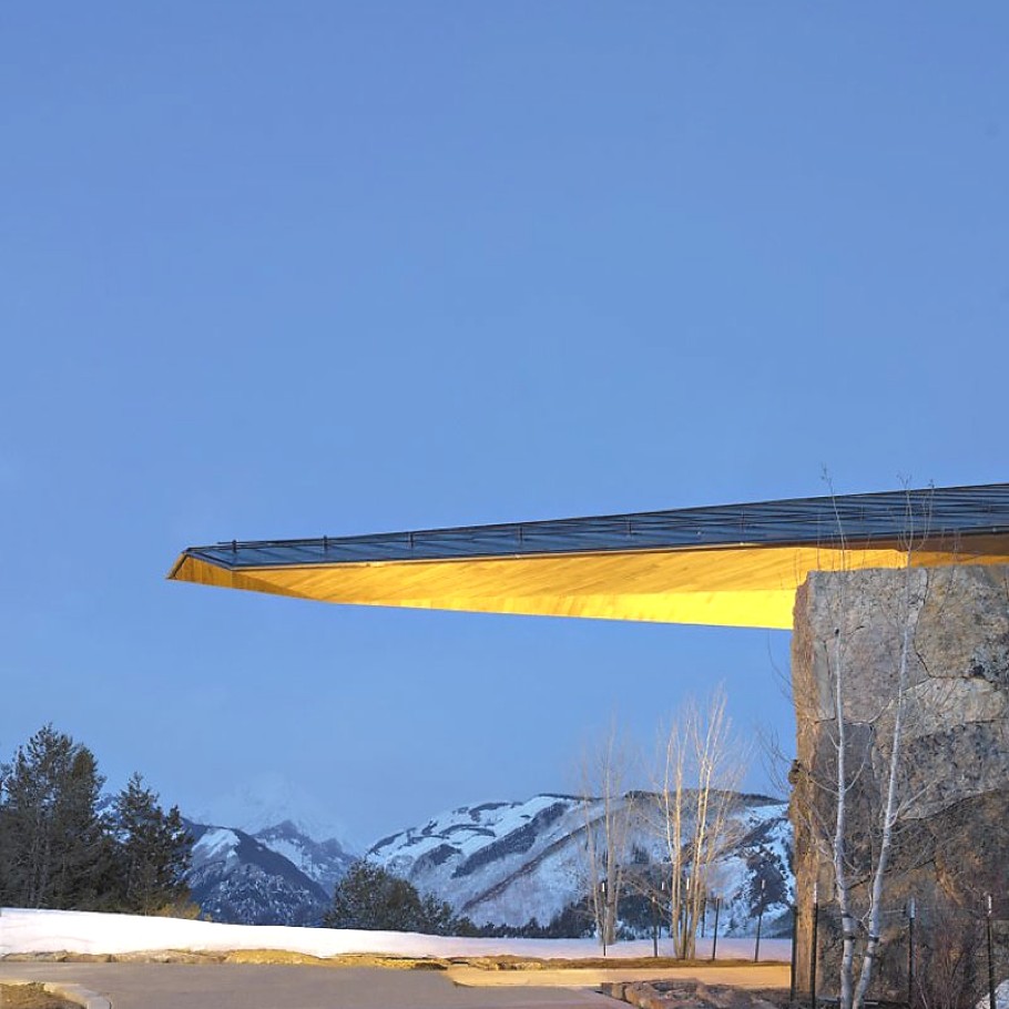 Дизайнерский дом в горах со стеклянными стенами - Фото 4
