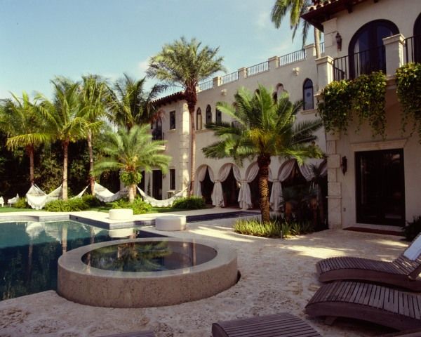Концептуальный дом для знаменитостей в Майами