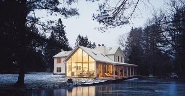 The Floating Farmhouse