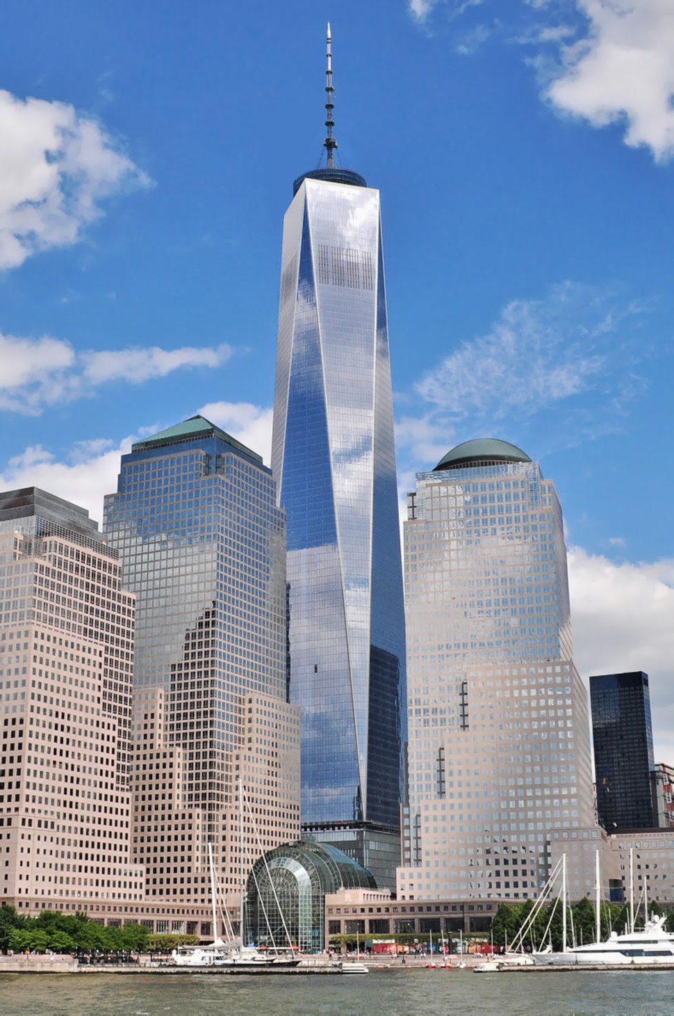 Небоскреб One World Trade Center