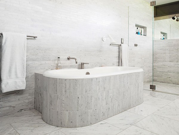 Дизайн интерьера ванной в доме