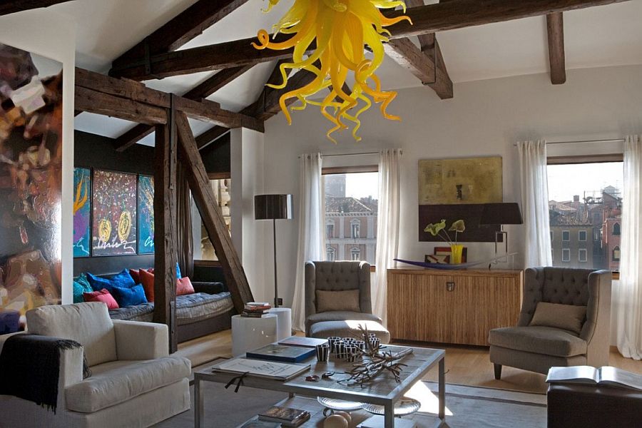 Современный дизайн интерьера гостиной резиденции La Casa del Tempo