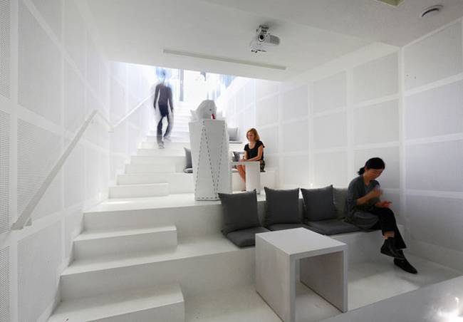 Корейская архитектура: лестница как мини зал