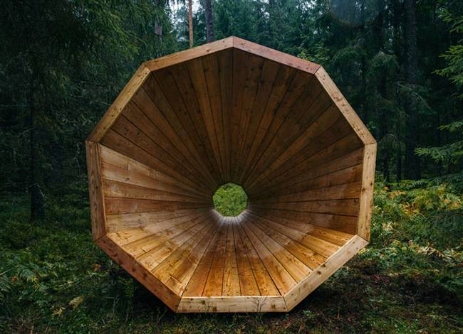 Необычные беседки в лесу Эстонии - фото 2