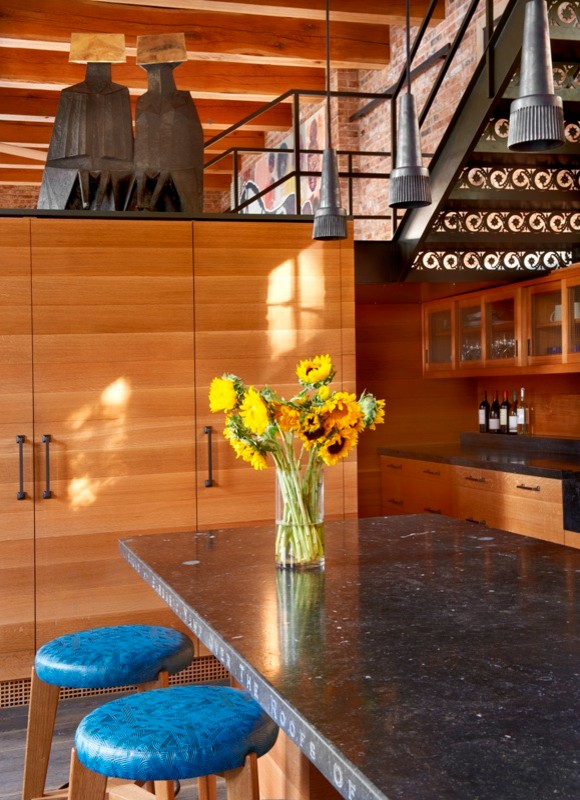 Дизайн интерьера кухни со столовой зоной