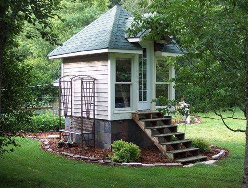 Красивые маленькие дома: фото внутри и снаружи - самые необычные идеи