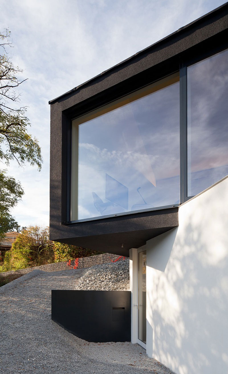 Панорамные окна Studio House в Германии
