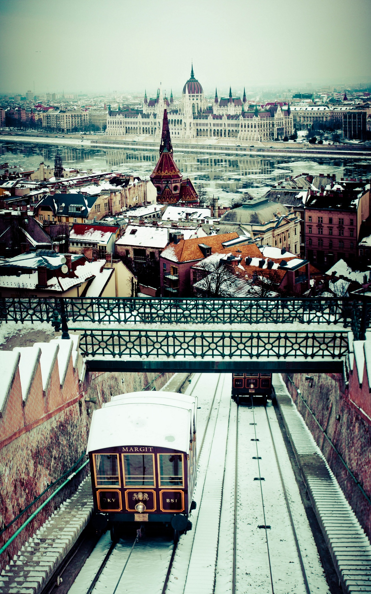 Зимний вид Будапешта