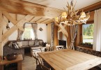 Сельский деревянный дом