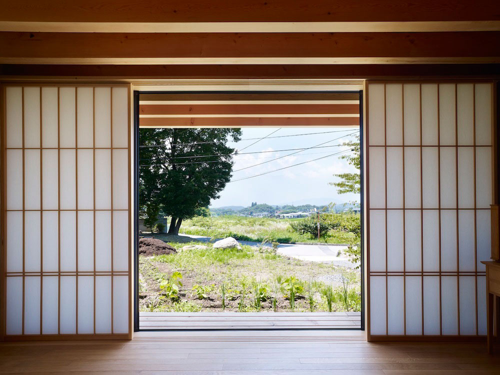окно в японском стиле